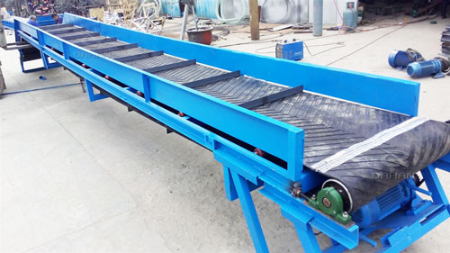 <b>煤礦可伸縮（suō）皮帶輸送機已發貨（huò），請（qǐng）注意查收！</b>